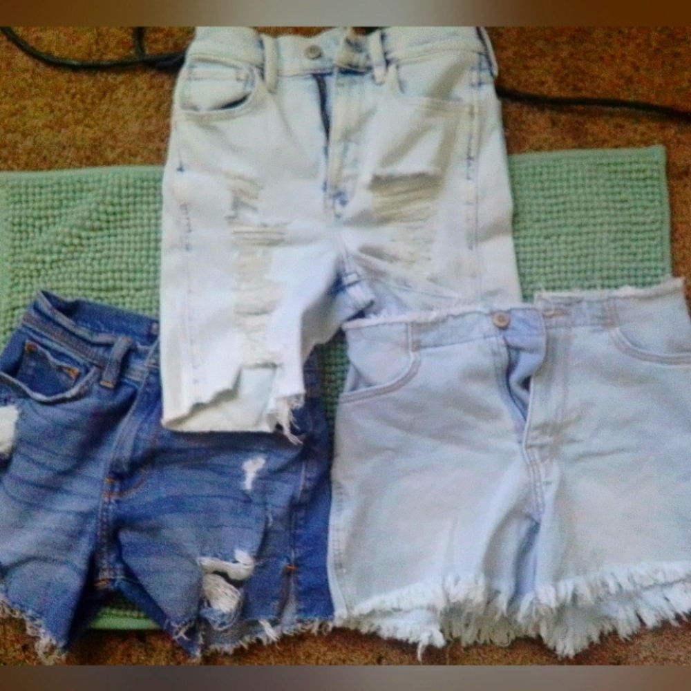 Hollister shorts